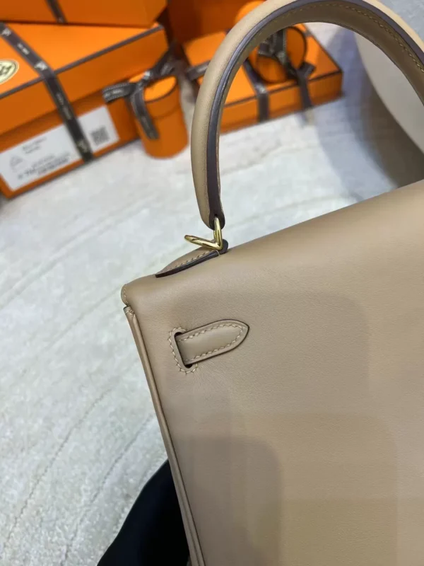 02c45bb9b419047-jpg Hermes Boutique Swift Leather Kelly 25CM 0M Chai Gold Hardware