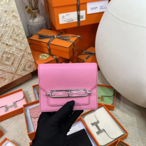 Qatar Doha Hermes Chevre Leather 5P Pink Roulis Slim Wallet Silver Hardware