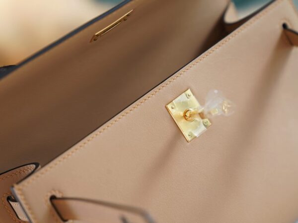 0675ff46bd2b091 Wholesale Hermes Kelly Pochette22CM 0M Chai Swift Leather Gold Hardware