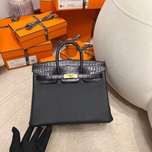 USA Los Angeles Hermes Birkin Touch 25 89 Noir Togo/ Matte Crocodile Gold Hardware
