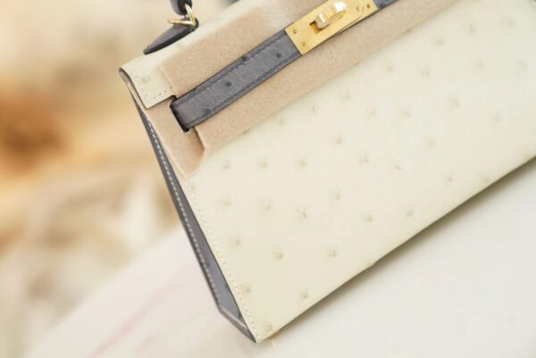 0955d3c032b8f96 New Hermes Mini Kelly19CM 8L Beton/M8 Gris Asphalt KK Ostrich Skin Gold Hardware