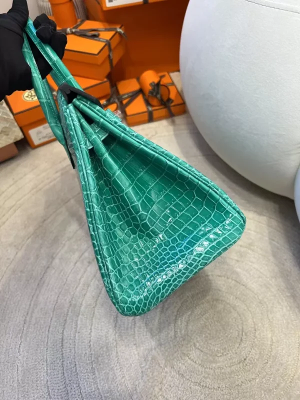 0ab84e6a5dbb0db-jpg UK London Hermes Shiny Porosus Crocodile Birkin 30CM O6 Vert Jade Gold Hardware