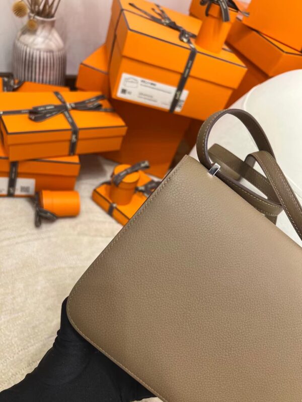 0cbdd58ca07b24a Canada Toronto Hermes Constance 19CM Evercolor D0 Beige De Weimer Silver Hardware