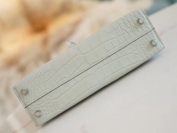 0d57714b30ebe87 Hermes Factory Mini Kelly 19CM Matte Alligator 0W Gris Neve Silver Hardware