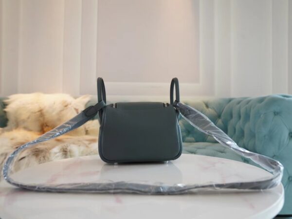 0d97509bfa2c12c Hermes Factory Mini Lindy 19CM Clemence CK63 Amande Silver Hardware