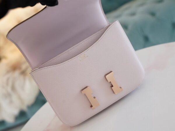 10a63b1fdc84aec Canada Ottawa Hermes Constance Bag 19CM Chevre 09 Mauve Pale Rose Gold Hardware