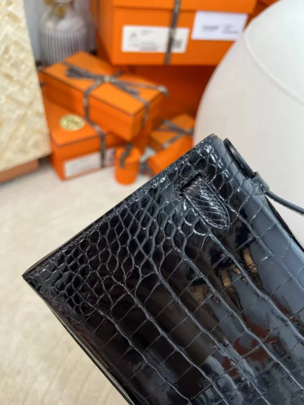 161c160e4b9e8c4-jpg New Hermes 89 Noir Shiny Alligator Crocodile Kelly Pochette 22 Gold Hardware