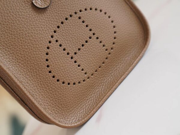1beef5b8228e362 Lcmode Factory Hermes D0 Berge De Weimer Evelyne Mini 16CM Clemence Leather