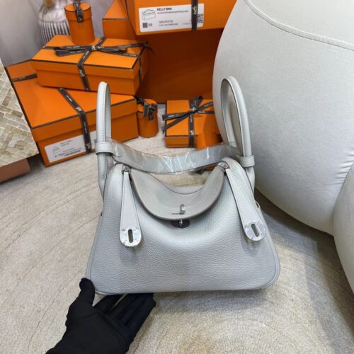 Qatar Doha Hermes Lindy 26CM Clemence 80 Gris Pearl Silver Hardware