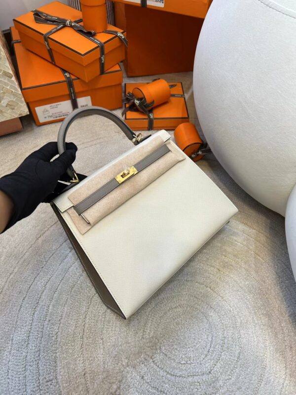 23a23c060a16d78 Hermes Kelly Sellier 25CM 10 Craie/ M8 Gris Asphalt Epsom Gold Hardware
