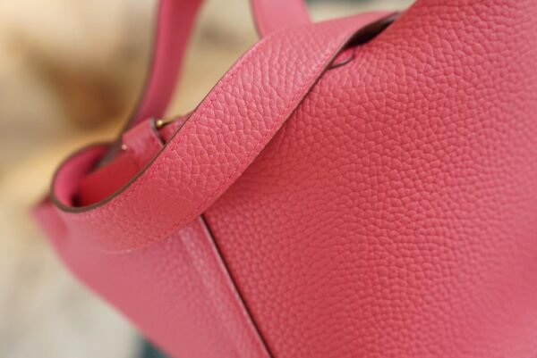 24b042bf1b66ef0 Hermes Boutique 8W Rose Azalee Clemence Leather Picotin18CM Gold Hardware