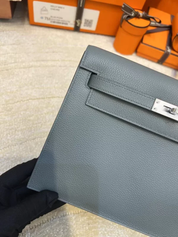 2585bafebd04cd5-jpg Hermes Kelly Danse 22CM 63 Vert Amande Evercolor Leather Silver Hardware