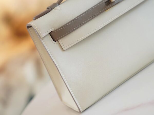 263665d19f13048 God Factory Bags Factory Hermes Kelly Pochette22cm Craie & Gris Asphalt Swift Leather
