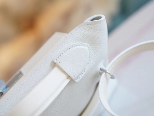 28b9cd79ffefdcb Discount Hermes Mini Kelly 24/24 01 Blanc & I2 Nata Evercolor Leather Silver Hardware