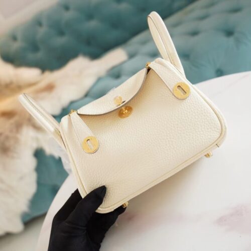 Wholesale Hermes C10 Craie Clemence Leather Mini Lindy19CM Gold Hardware