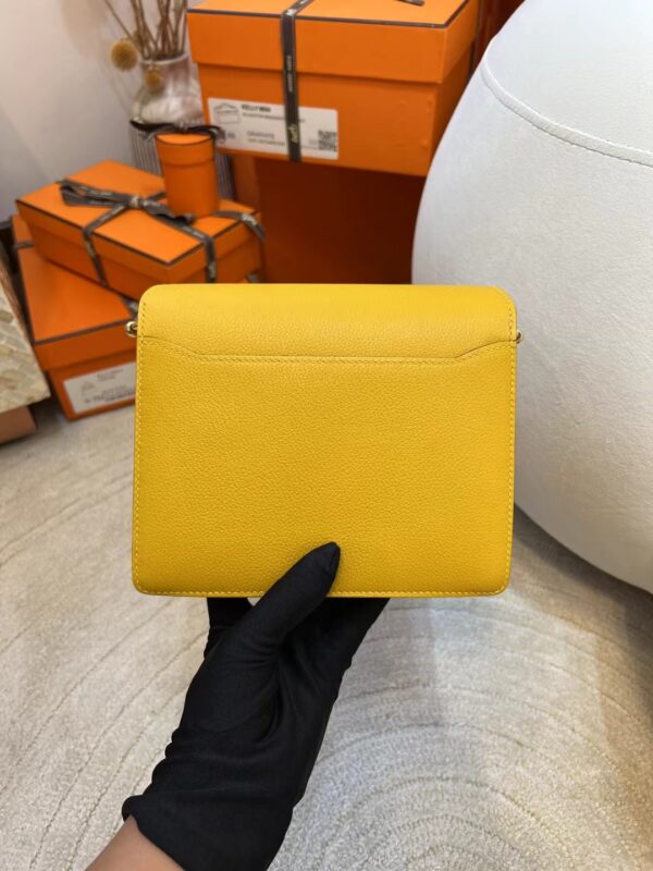2b187b27a5893af Hermes Shop 9D Amber Evercolor Leather Roulis Mini 18cm Gold Hardware