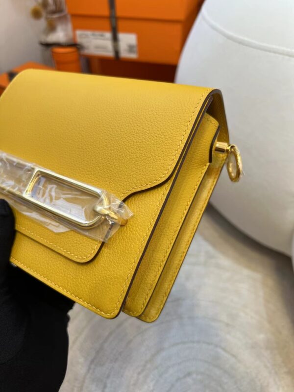 36de9eb477d932e Hermes Shop 9D Amber Evercolor Leather Roulis Mini 18cm Gold Hardware