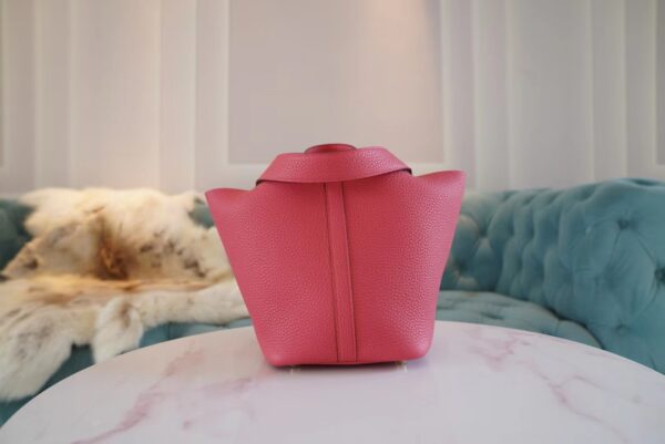37817303f58ee5d Hermes Boutique 8W Rose Azalee Clemence Leather Picotin18CM Gold Hardware