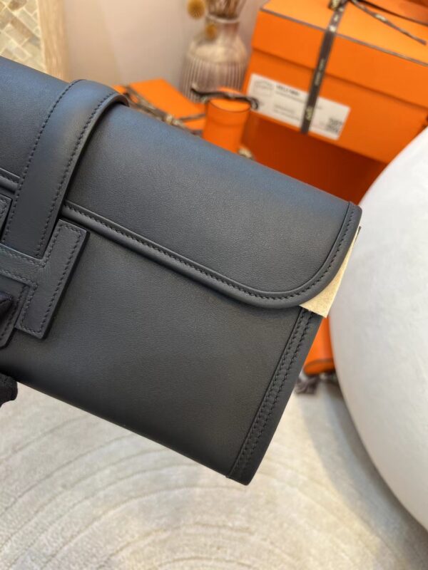 381083b467988e6 Saudi Arabia Riyadh Hermes Swift Jige Clutch Bag 89 Noir Silver Hardware