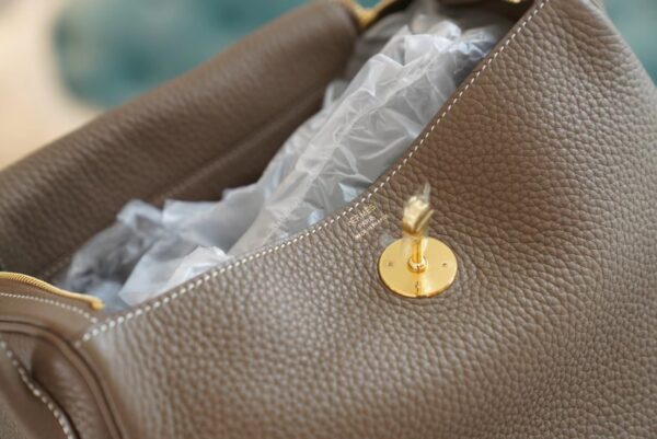 38f08ec5199d3f8 Wholesale God Factory Bags Hermes Lindy26CM C18 Grey Etoupe Clemence Leather Gold Hardware