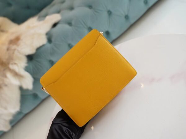3d177f3ded0625d God Factory Bags Hermes 9D Amber Roulis Mini 18cm Evercolor Gold Hardware