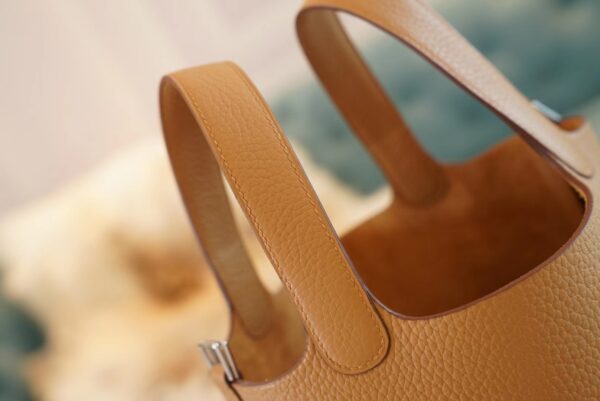 3d533d41794868a Hermes Boutique Picotin18CM Women’s Bag 4B Biscuit Clemence Leather Silver Hardware