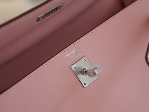 3f7460f8137bc41 Qatar Doha Hermes Kelly 25CM Swift 3Q Rose Sakura Silver Hardware