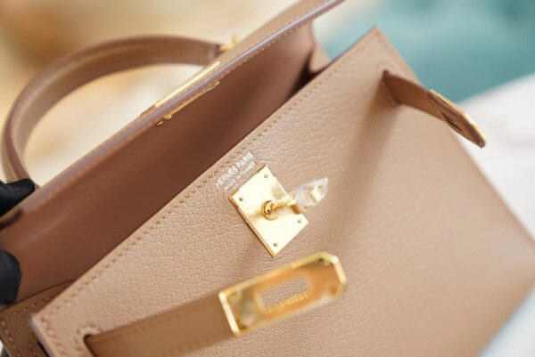 403bcc8e2a2053f Full Handmade Hermes Mini Kelly19CM 2J Quebracho Chevre Leather Gold Hardware
