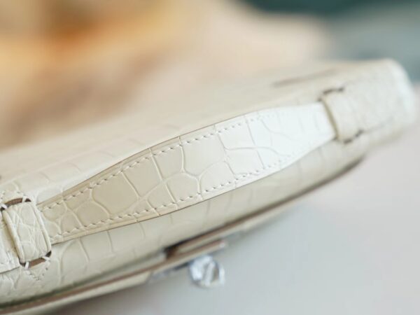 410b0f49730cf45 Australia Canberra Hermes Kelly Pochette 22CM Matte Alligator 8L Beton Silver Hardware