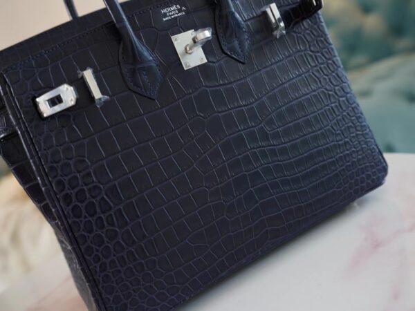 4244e03acfab859 Taiwan Hermes Birkin 25CM Matte Porosus 2Z Blue Nuit Silver Hardware