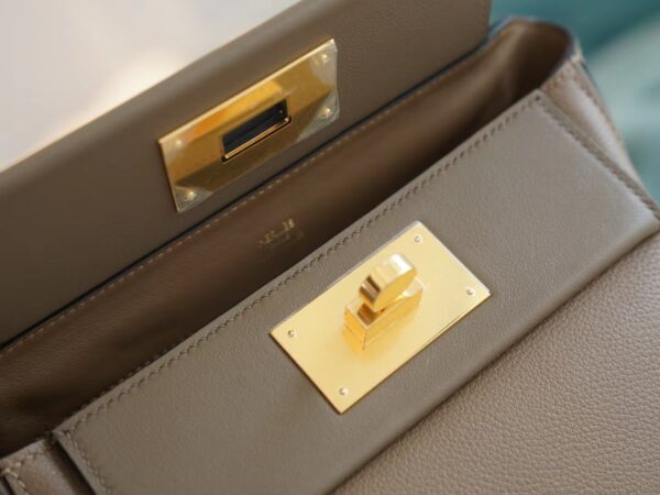 454e0f879703980 God Factory Bags Factory Hermes D0 Beige De Weimer Evercolor Mini Kelly 2424 Gold Hardware