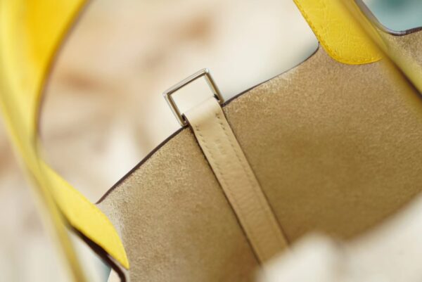 4577db78c347cb6 God Factory Bags Hermes Picotin lock Touch18CM Craie & Lemon Yellow TC Leather/Ostrich Handles