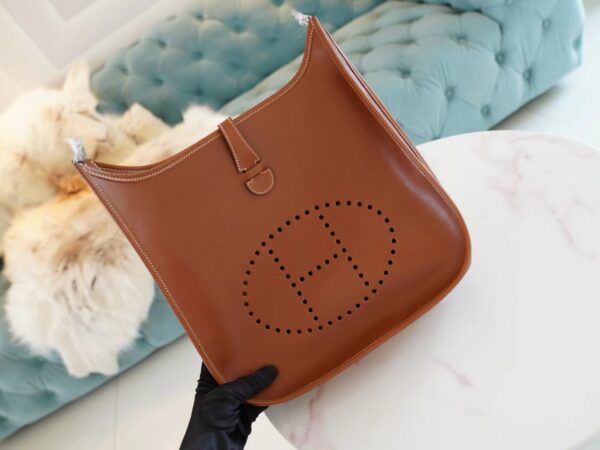 4a098346d4d2141-1 Hermes Factory Evelyne 29CM Barenia Leather Fauve Silver Hardware