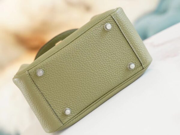 4b31a550331ff22 God Factory Bags Factory Hermes Q1 Sauge Clemence Leather Mini Lindy19CM Silver Hardware