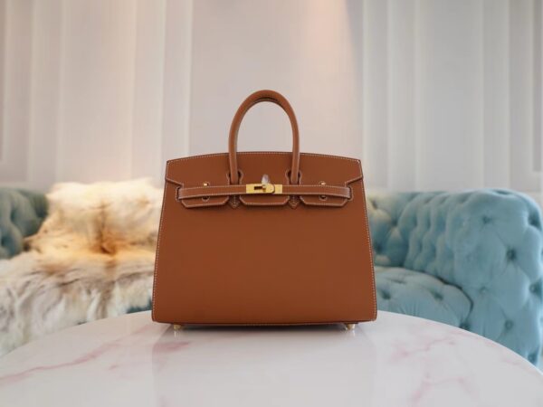 4cb5ca605f7811e-1 Saudi Arabia Riyadh Hermes Birkin Sellier 25CM 37 Gold Epsom Gold Hardware