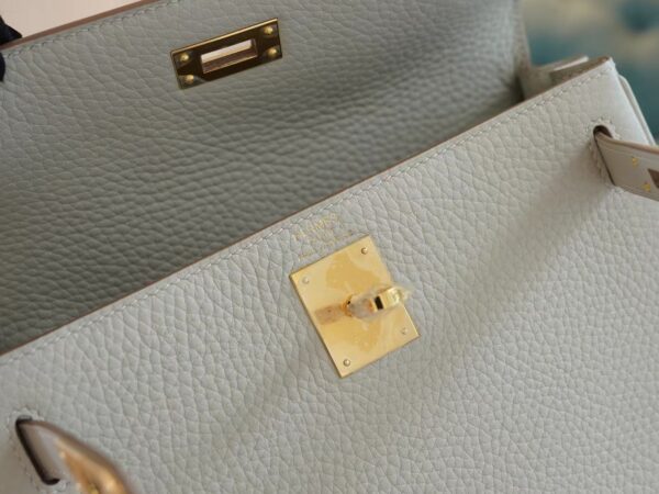 4d4c4b03108f5c6 Handmade Hermes Kelly Ado Backpack 22cm Clemence 80 Gris Pearl Gold Hardware