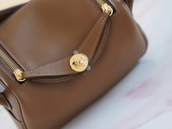 4db2ec9cc935bf1 Wholesale Hermes 3G Alezan & 4B Biscuit Inner Swift Leather Mini Lindy 19CM