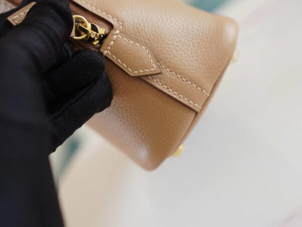 4e66700b2670c1a God Factory Bags Factory Hermes 0M Chai Evercolor Leather Mini Bolide18CM Gold Hardware