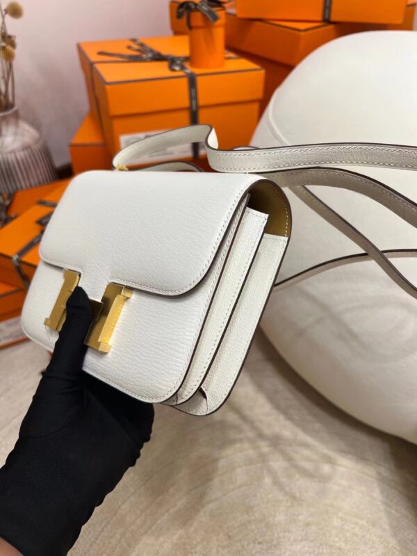 4f5421bbd353a72 Hermes Shop Constance 19CM Chevre Leather 0T Mushroom Gold Hardware