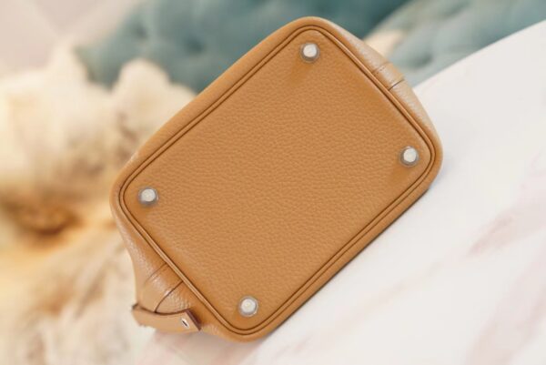 4fe429f9a9e2ecf Hermes Boutique Picotin18CM Women’s Bag 4B Biscuit Clemence Leather Silver Hardware