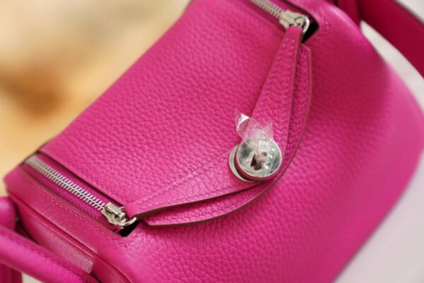 567636655c88d71 Hermes Boutique 5R Rose Shocking Clemence Leather Mini Lindy19CM Silver Hardware