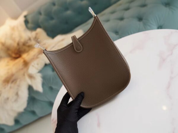 56f802431f64fa2 Full Handmade Hermes Evelyne Mini CK18 Etoupe Clemence Leather Gold Hardware