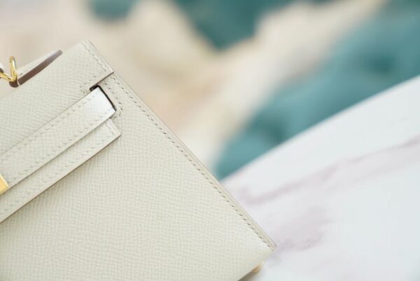 57df386bd4e35a0 God Factory Bags Hermes C10 Craie Epsom Leather Mini Kelly II 19CM Gold Hardware