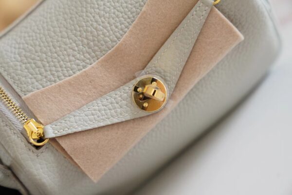 5ab4f1c569d8868 Hermes CK80 Gris Pearl Clemence Leather Mini Lindy 19CM Gold Hardware