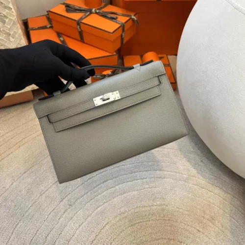 Hermes Shop Kelly Pochette 22cm Epsom 4Z Gris Mouette Silver Hardware