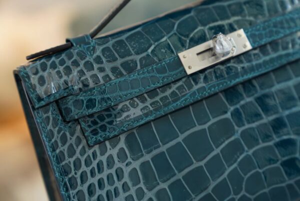5c5954a7ae3b7c8 Hermes Factory Kelly Pochette 22CM Shiny Alligator W0 Vert Bosphore Silver Hardware