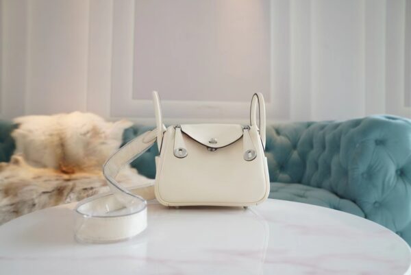 60d0bd0be7093d8-1 Fashion Hermes Mini Lindy 19CM I2 Nata / Gold Swift Leather Silver Hardware