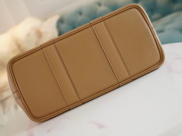 6305cb1e3736de1 Saudi Arabia Riyadh Hermes Garden Party 30CM Negonda 4B Biscuit Silver Hardware