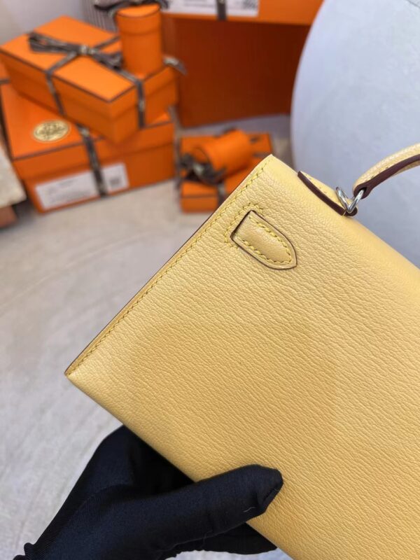 6388ab168f4b48d Hong Kong Hermes Mini Kelly 19CM Chevre Leather 1S Foin Silver Hardware