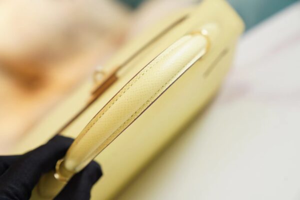 697c5366c92cde6 Hand Stitch Hermes Kelly Bag25CM 1Z Joune Poussin Epsom Leather Gold Hardware